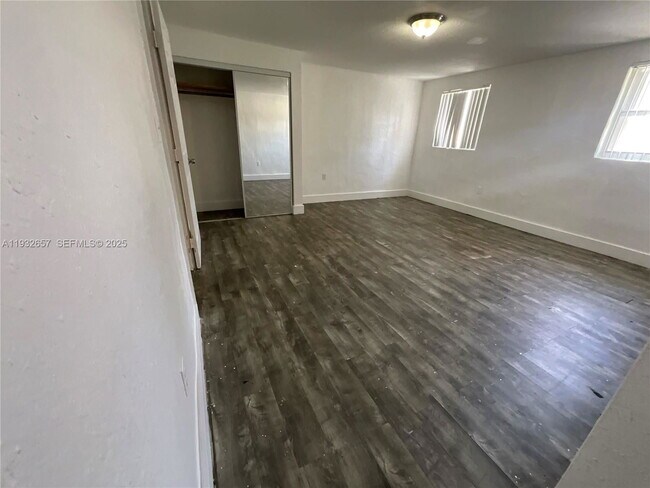 Building Photo - 1064 NW 103rd St