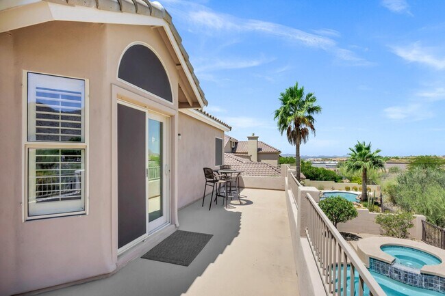 Building Photo - 13744 E Lupine Ave