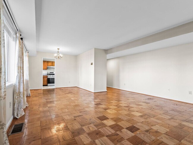 Building Photo - Commuter’s Dream! Large 2BR/2BA Condo Steps from Metro – All Utilities Included!