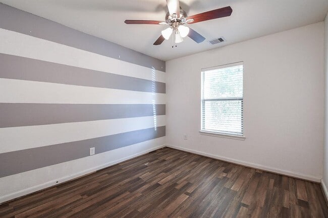 Building Photo - 4218 Kendall Rock Ln