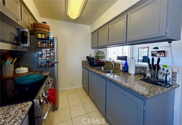 Building Photo - 18236 Camino Bello