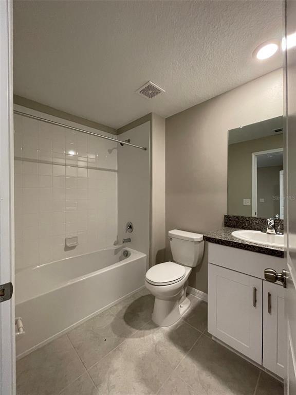 Building Photo - 3553 Bellmeade Ct