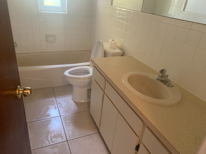 Building Photo - 10022-10028 8th St N