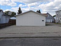 Building Photo - 2407 E Dalke Ave