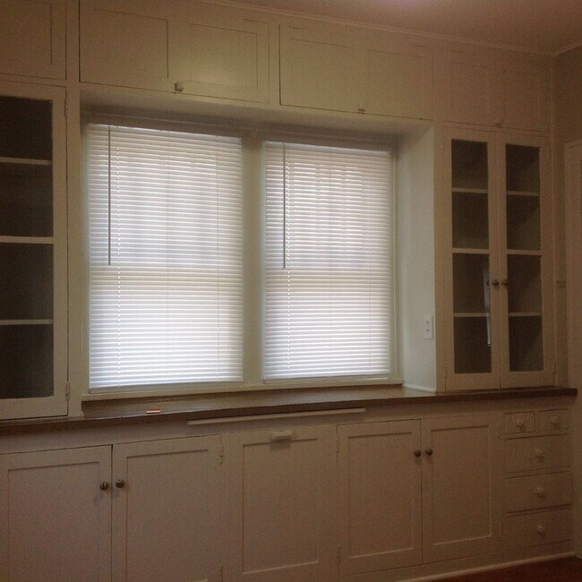Building Photo - Cute single family house for rent in Willmar, MN