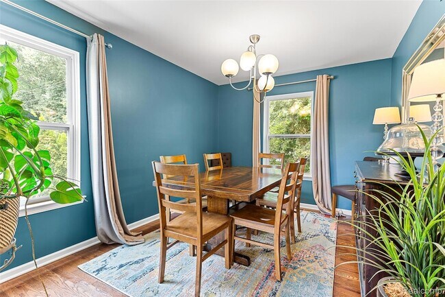 Building Photo - 32724 Laurelwood Ct