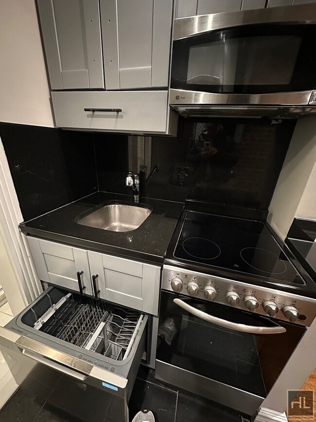 Building Photo - West 53rd Street