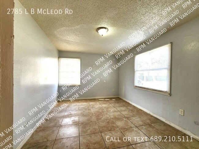 Building Photo - 2785 L B McLeod Rd