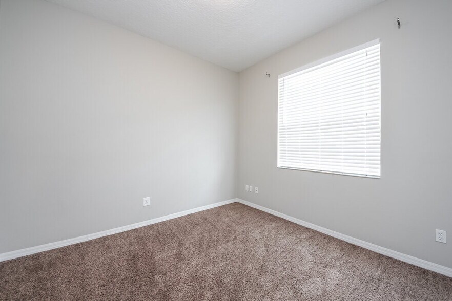 Building Photo - 14834 Oldham Dr