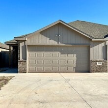 Building Photo - 1103 Preston Trails