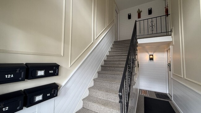 Building Photo - 12 Union St