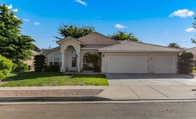 Building Photo - 4304 Prairie Hill Pl NW