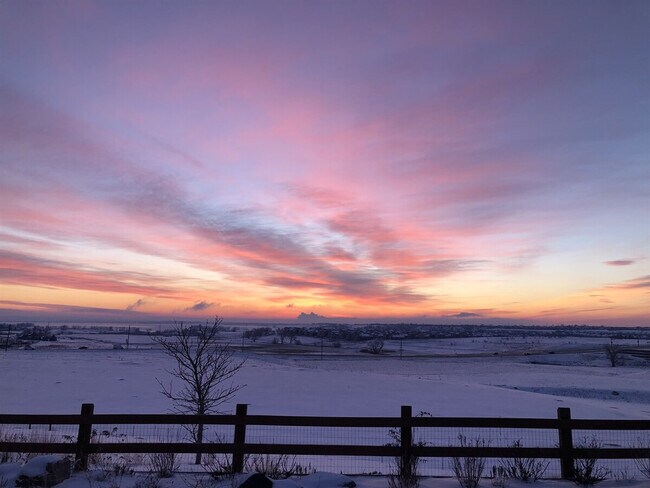 Building Photo - 9412 Joyce Way