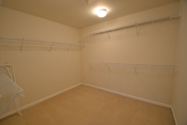 Building Photo - 4Bd/2.5Ba Snohomish Home