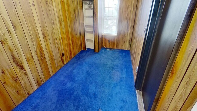 Building Photo - Cozy Single-Family Farmhouse with Rustic Character