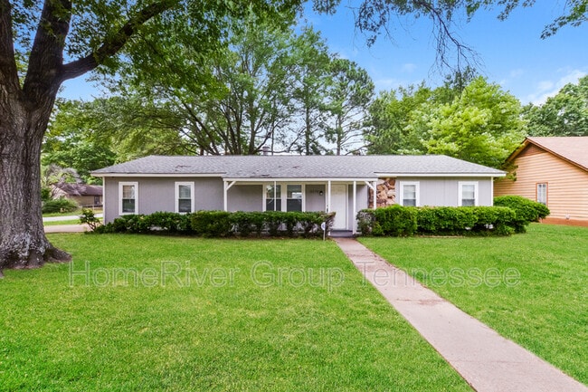 Building Photo - 6370 Kinston Park Dr