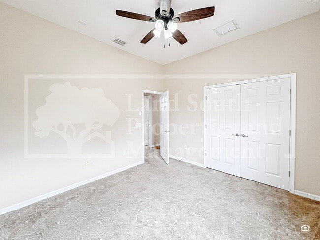 Building Photo - 1762 Altavista Cir