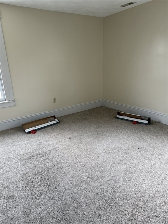 Building Photo - 70 Tyngsboro Rd