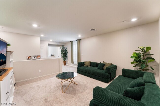 Building Photo - 8448 Vulturo Ave