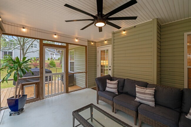 Building Photo - 89 Sandpiper Dr