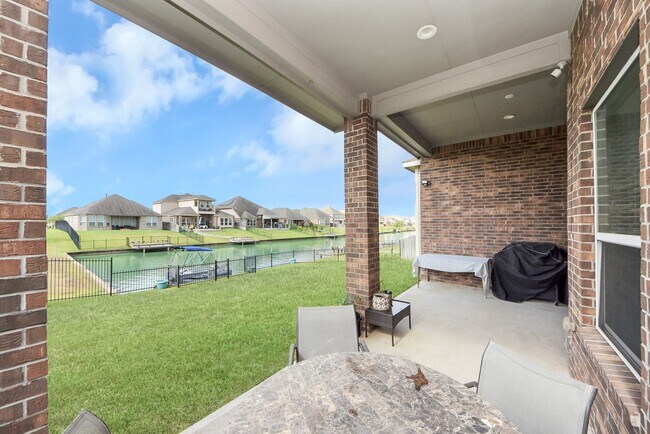 Building Photo - 24003 Cannon Anello Ct