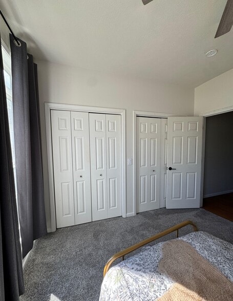 Building Photo - 18025 Lisbon Dr