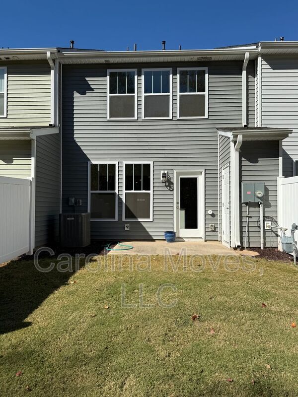 Building Photo - 1067 Millison Pl