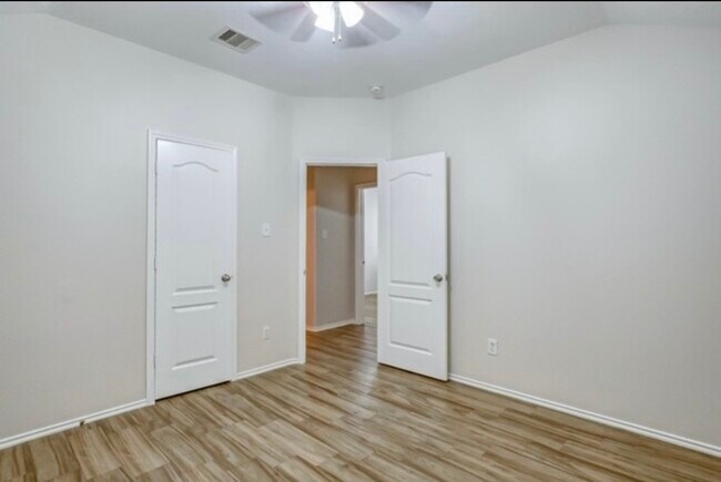 Building Photo - 8010 Atwood Hills Ln