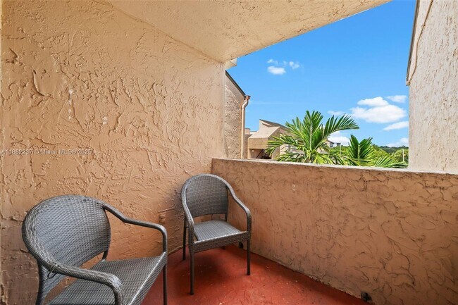 Building Photo - 10500 SW 108th Ave