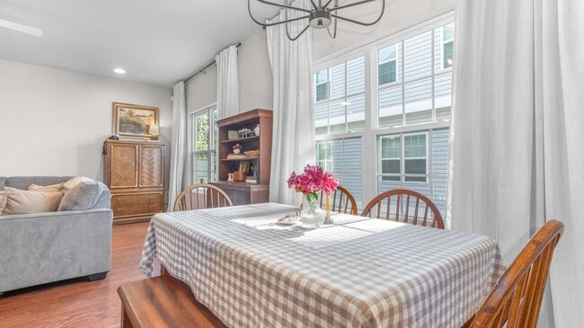 Building Photo - A First-Time Rental Available 09-15-25! 3 ...