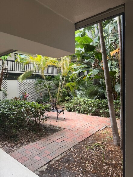 Building Photo - 3232 S Macdill Ave