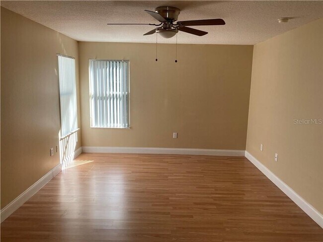 Building Photo - Coming soon - Gorgeous and Spacious Single...