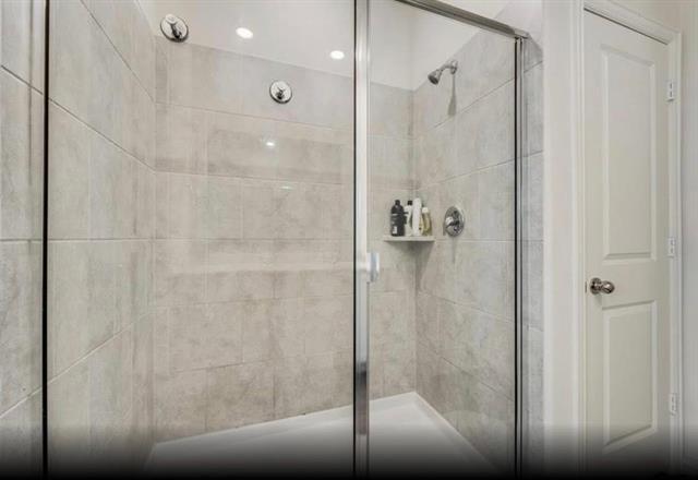 Building Photo - 5816 Pensby Dr