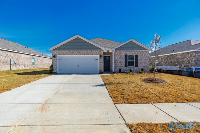 Primary Photo - 103 Betty Williams Dr