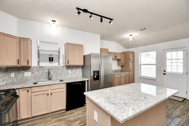 Building Photo - 10311 Caribou Cv