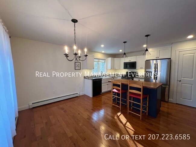 Building Photo - 65 Shore Rd