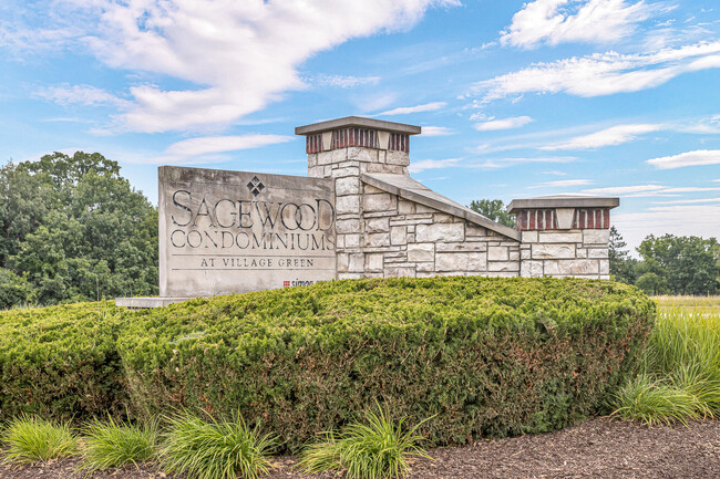 Building Photo - 4666 Sagewood Cir