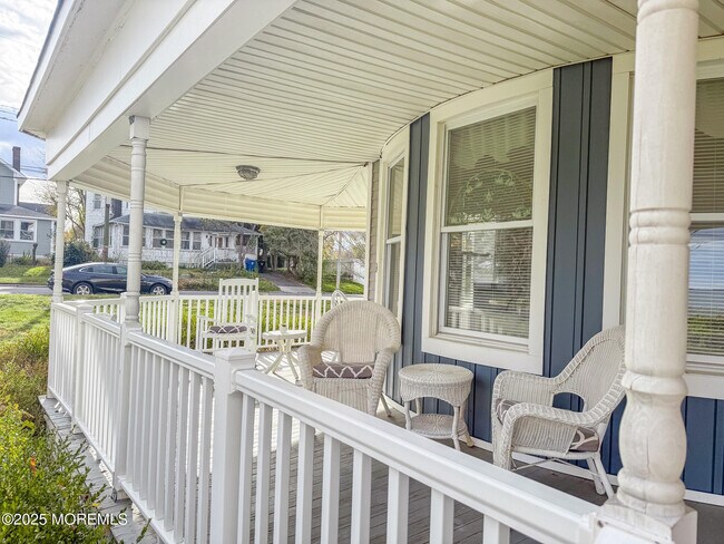 Building Photo - 47 Burlington Ave