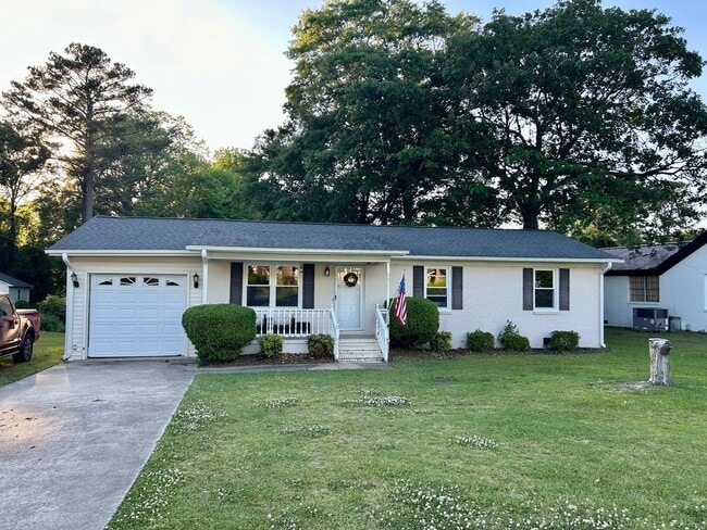 Primary Photo - WELCOME HOME! 3 BR | 2.5 BA Ranch w/ Garag...