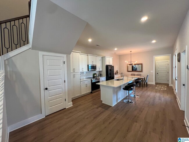 Building Photo - 4740 Arden Wy