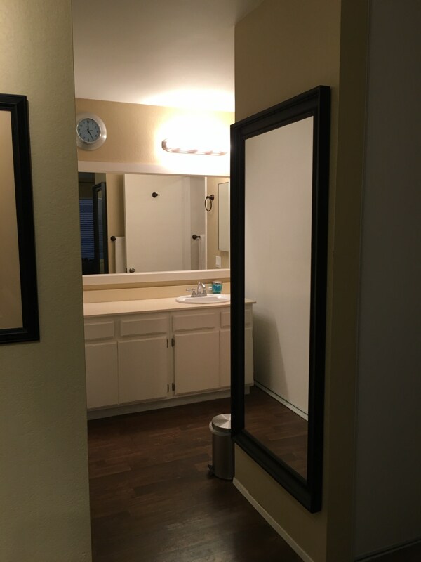 Building Photo - 4015 Porte La Paz