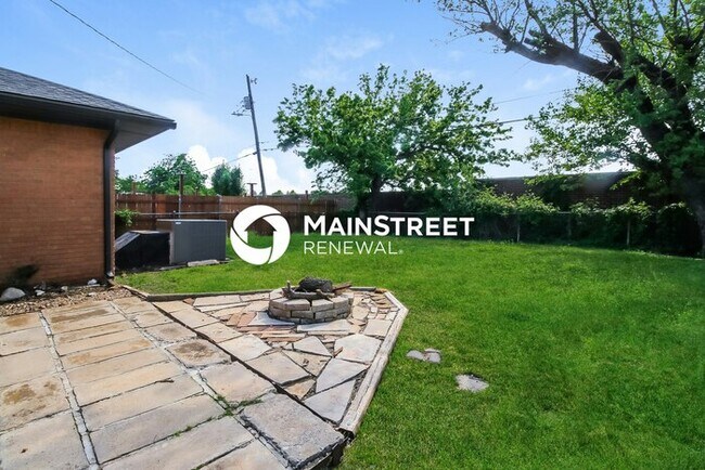 Building Photo - 3 Bedroom Pet-Friendly Home in OKLAHOMA CI...