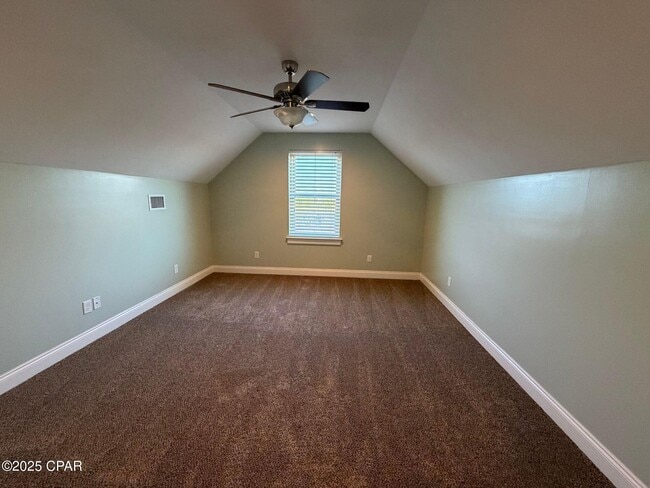 Building Photo - 4528 Tropical Dr