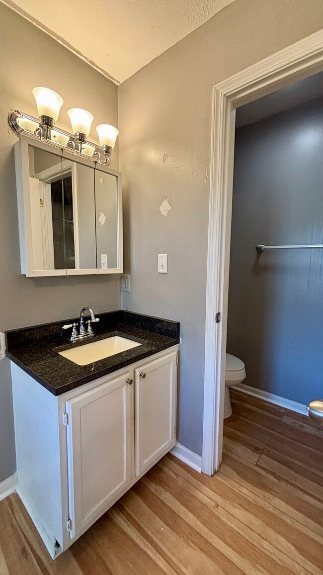 Building Photo - 6086 S Bay Dr