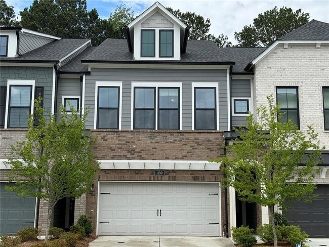 Primary Photo - 1190 Harper Dr