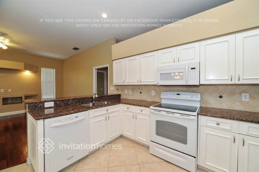 Building Photo - 2219 Misty Ridge Ln