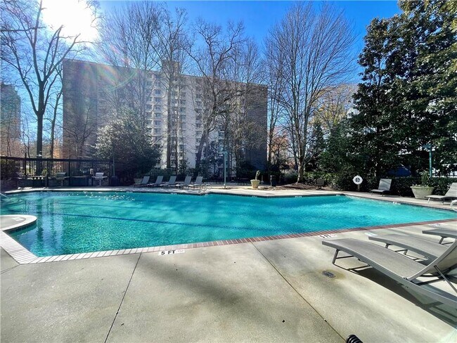 Building Photo - 2870 Pharr Ct S Northwest