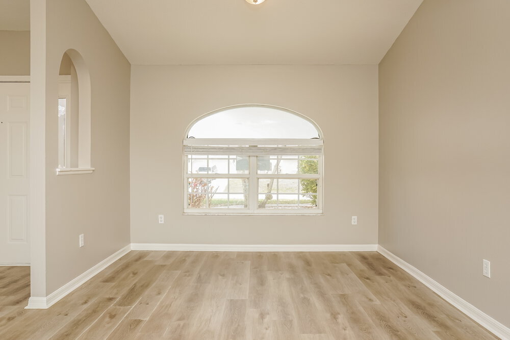 Building Photo - 5515 Maccaughey Dr