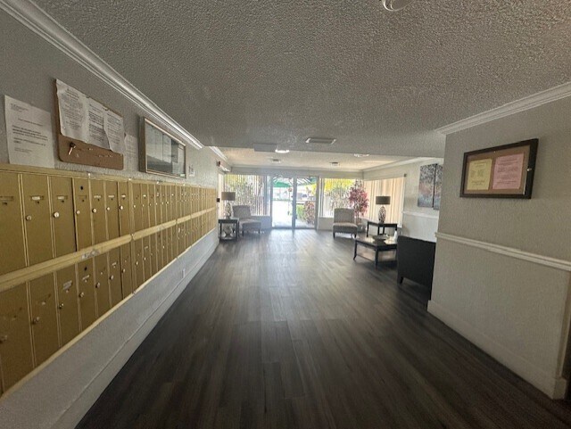 Building Photo - 22615 SW 66th Ave