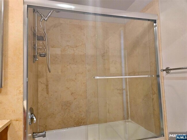 Building Photo - 3104 City Pl